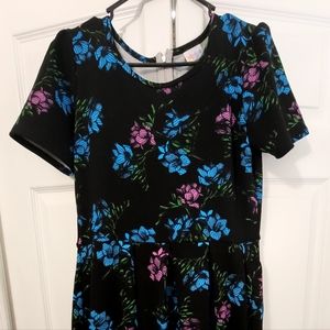 Lularoe Large Amelia